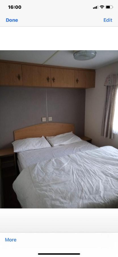 I13 The Chase Caravan Park Ingoldmells Buitenkant foto